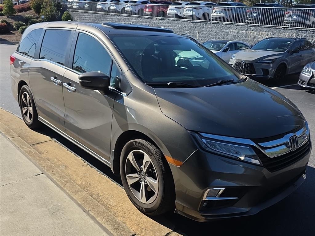 Used 2018 Honda Odyssey Touring Van
