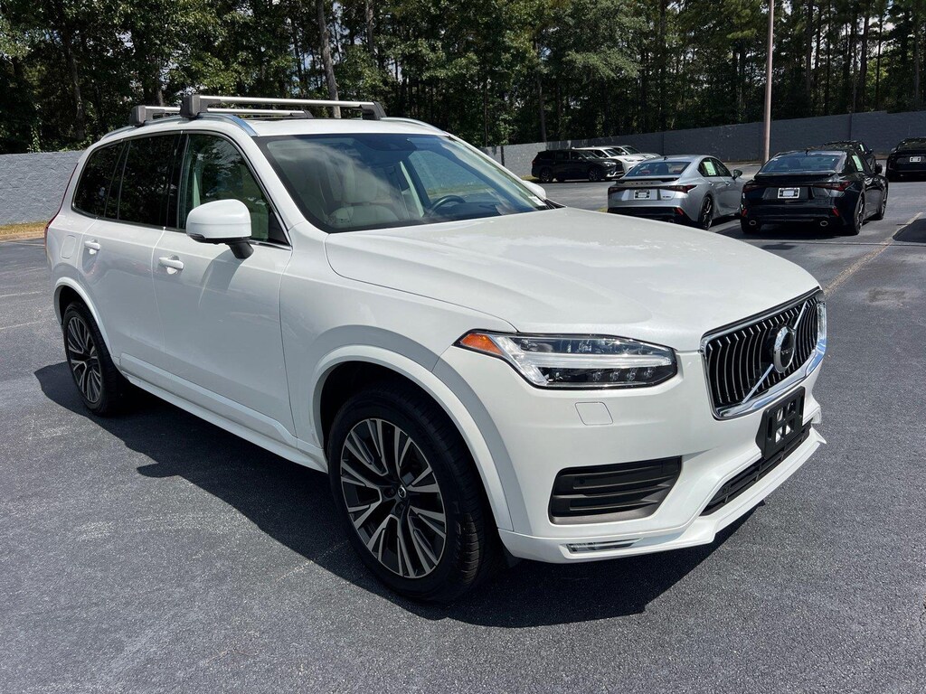 Used 2021 Volvo XC90 Momentum SUV