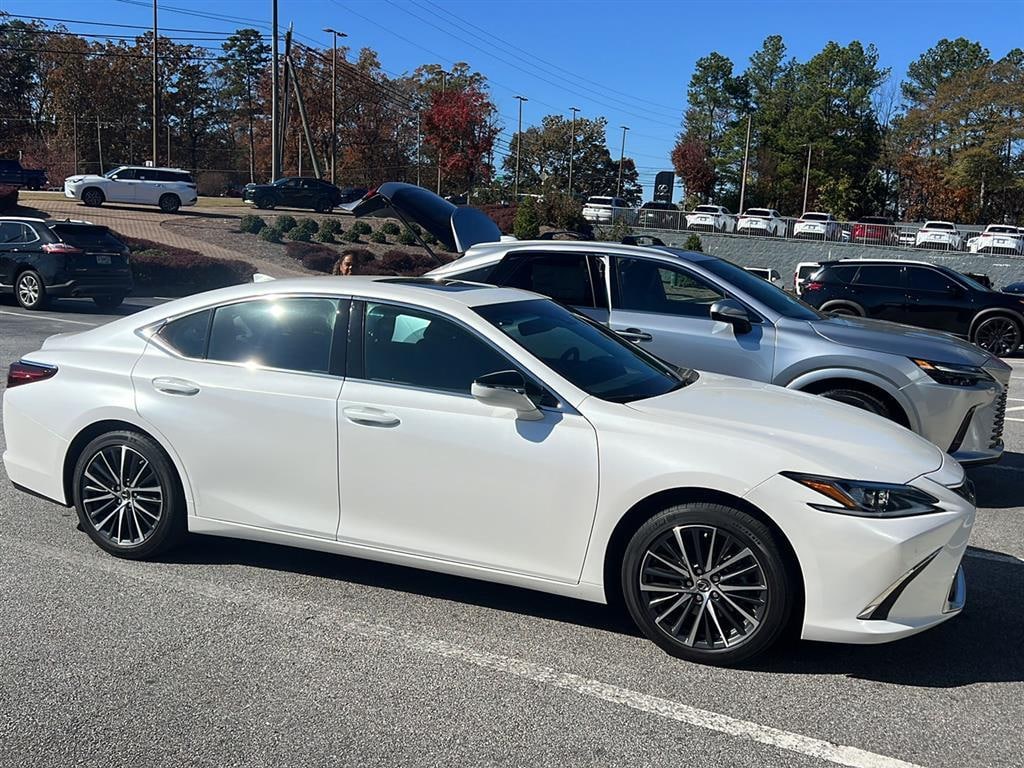 Used 2022 Lexus ES ES 350 Sedan