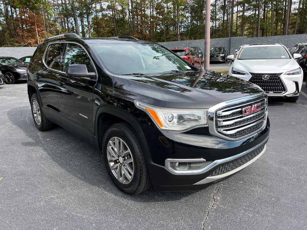 Used 2018 GMC Acadia SLE