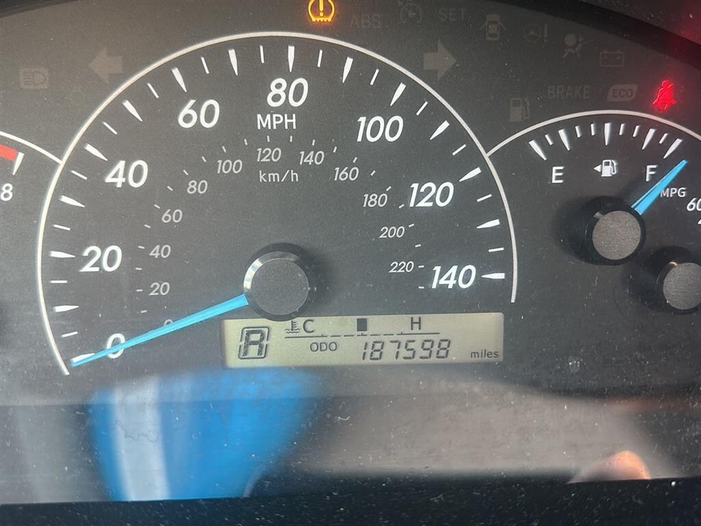 Used 2012 Toyota Camry SE Sedan