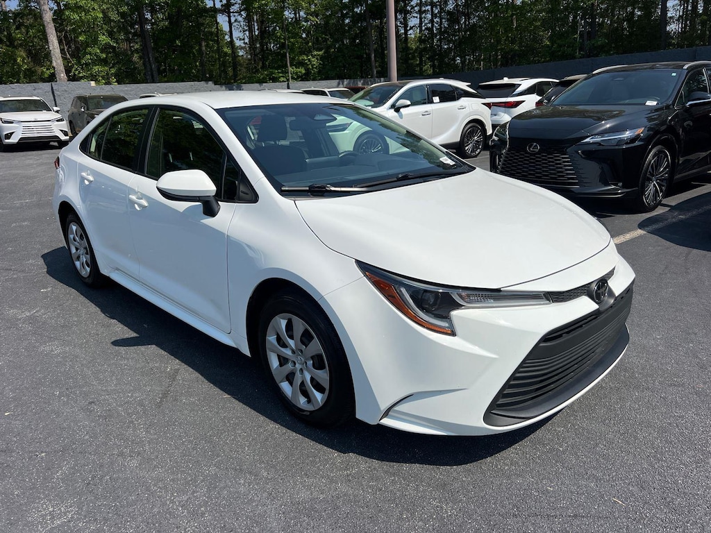 Used 2023 Toyota Corolla LE Sedan