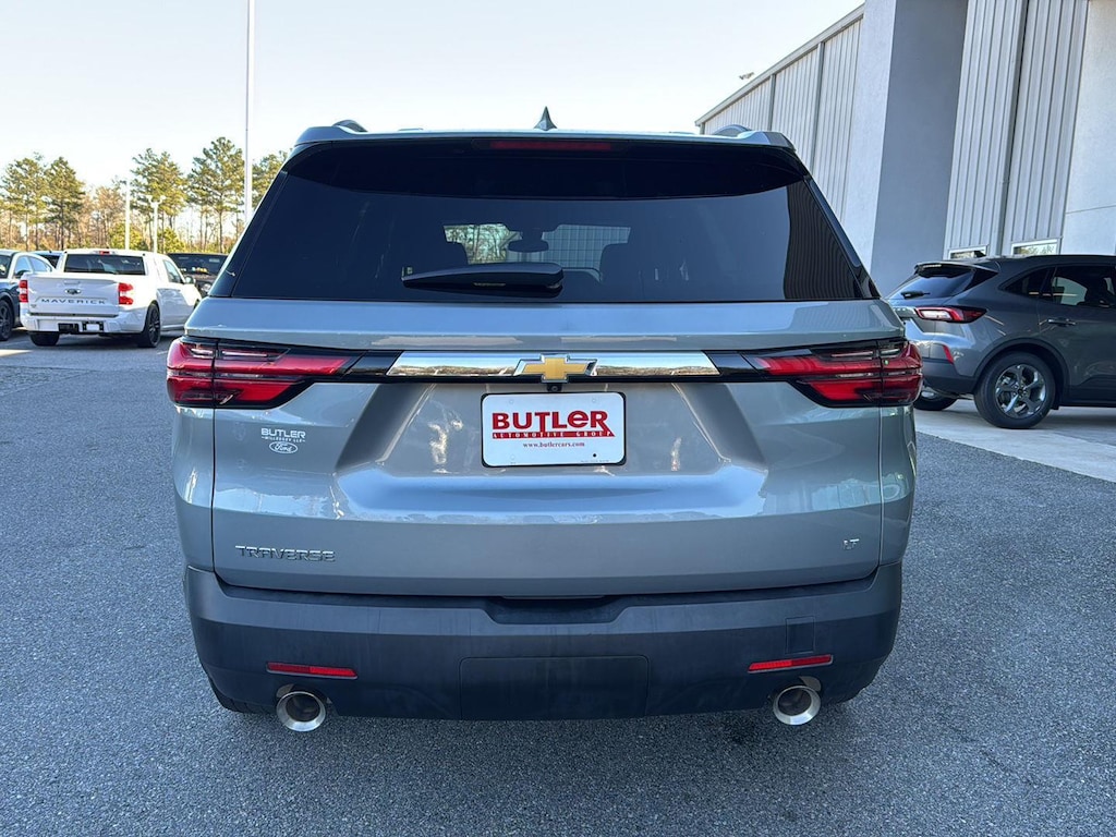 Used 2023 Chevrolet Traverse LT Cloth w/1LT SUV