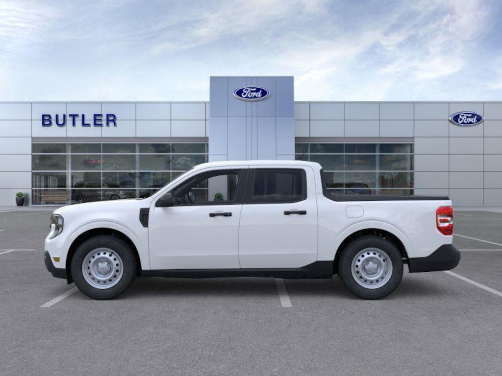 New 2025 Ford Maverick XL Truck SuperCrew