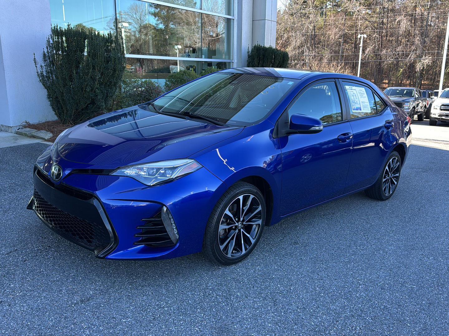 2017 Toyota Corolla SE's photo