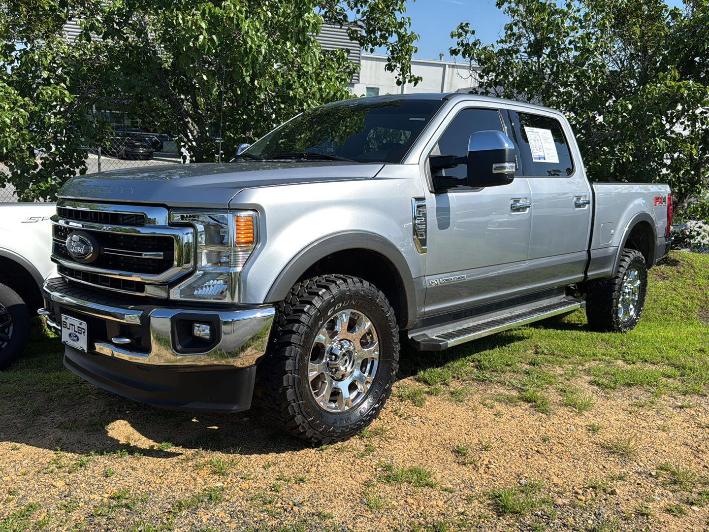 Used 2022 Ford F-250 Super Duty Lariat with VIN 1FT8W2BT2NEF37063 for sale in Milledgeville, GA