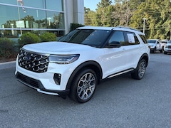 2025 Ford Explorer Platinum SUV