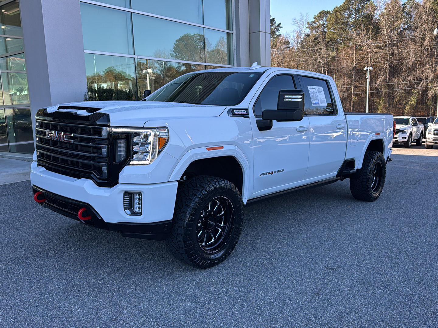 2023 GMC Sierra 2500HD AT4's photo