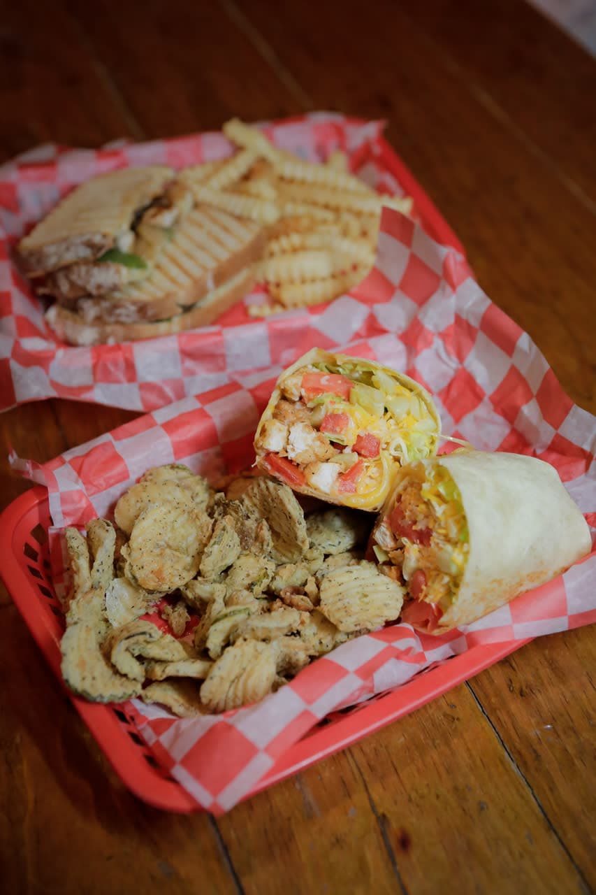 buffingtons milledgeillve best restaurant.jpg