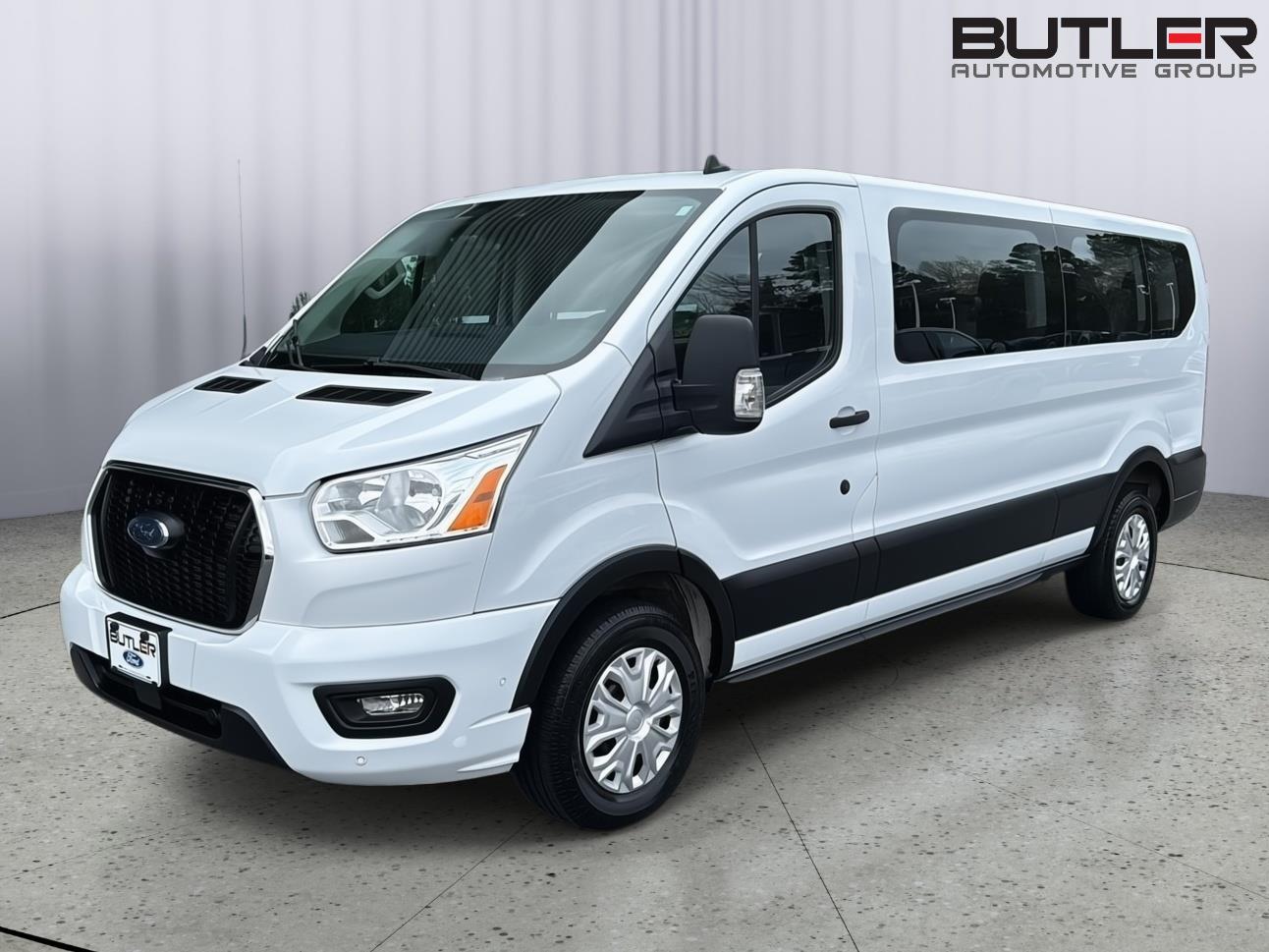 2021 Ford Transit 350 XLT Low Roof Sliding Pass. 148's photo