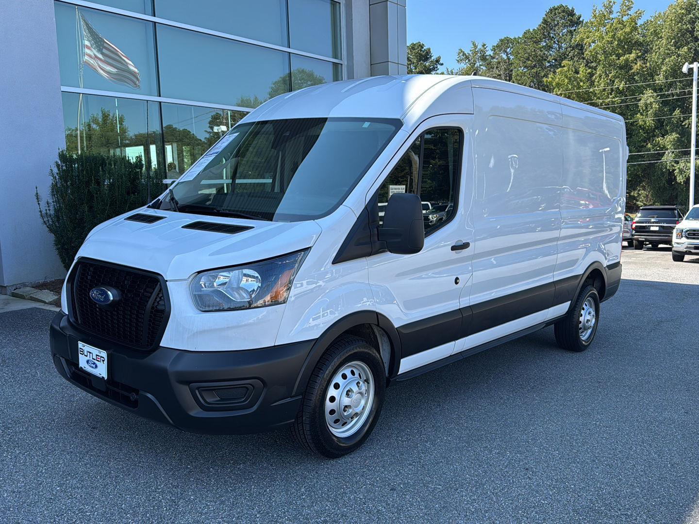 2023 Ford Transit Cargo Van photo 2