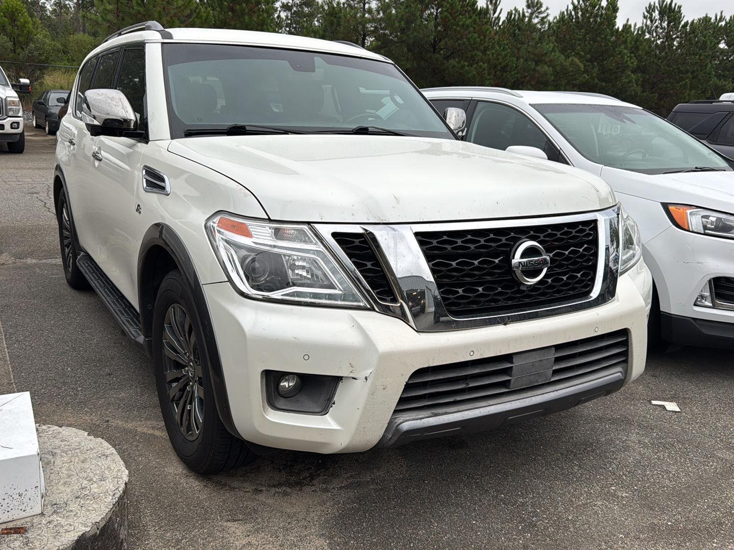 2018 Nissan Armada Platinum photo 3