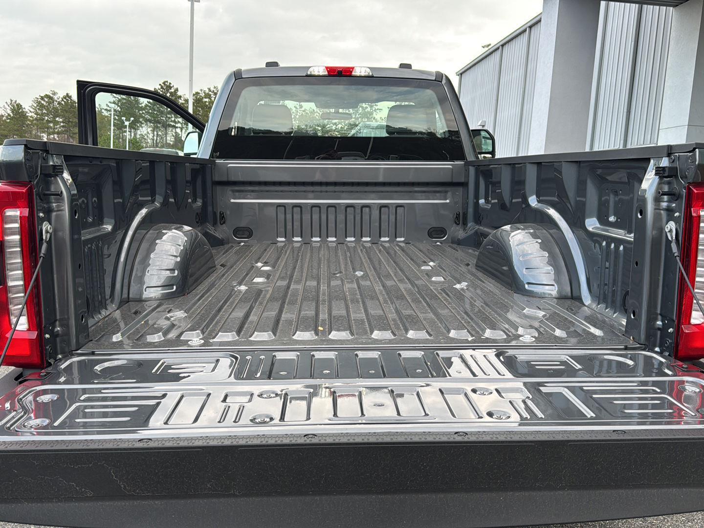 2026 Ford F-350 Super Duty XL - Photo 33
