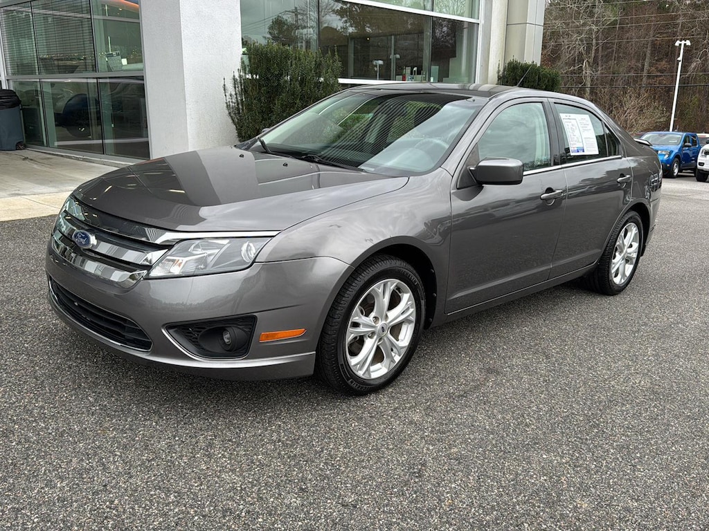 Used 2012 Ford Fusion SE Sedan