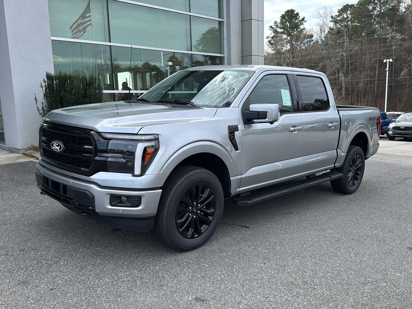 2025 Ford F-150 Lariat's photo