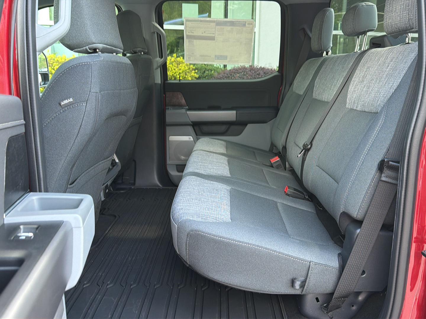 2026 Ford F-250 Super Duty XLT - Photo 14