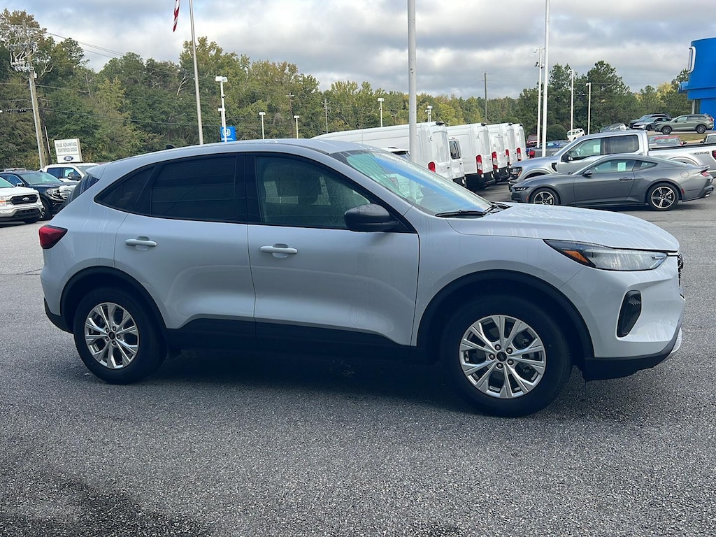 2025 Ford Escape Active photo 4