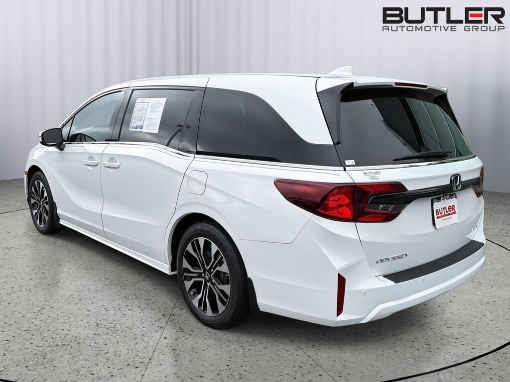 Used 2025 Honda Odyssey Elite Van