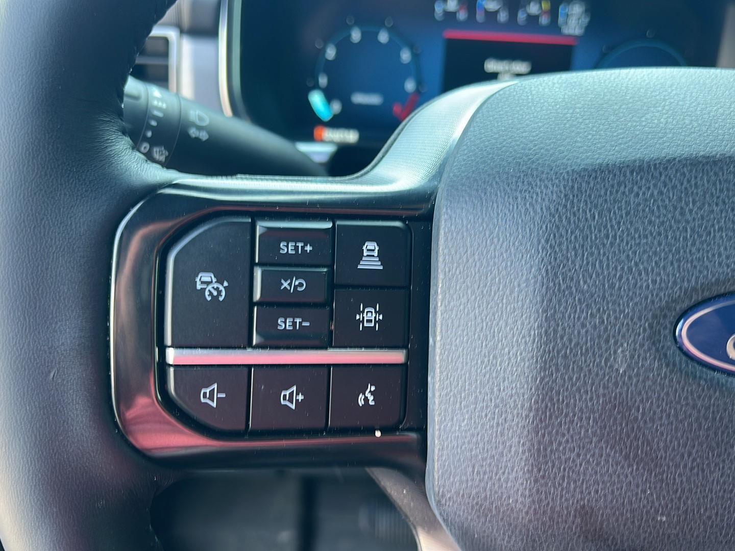 2024 Ford F-150 Platinum - Photo 22