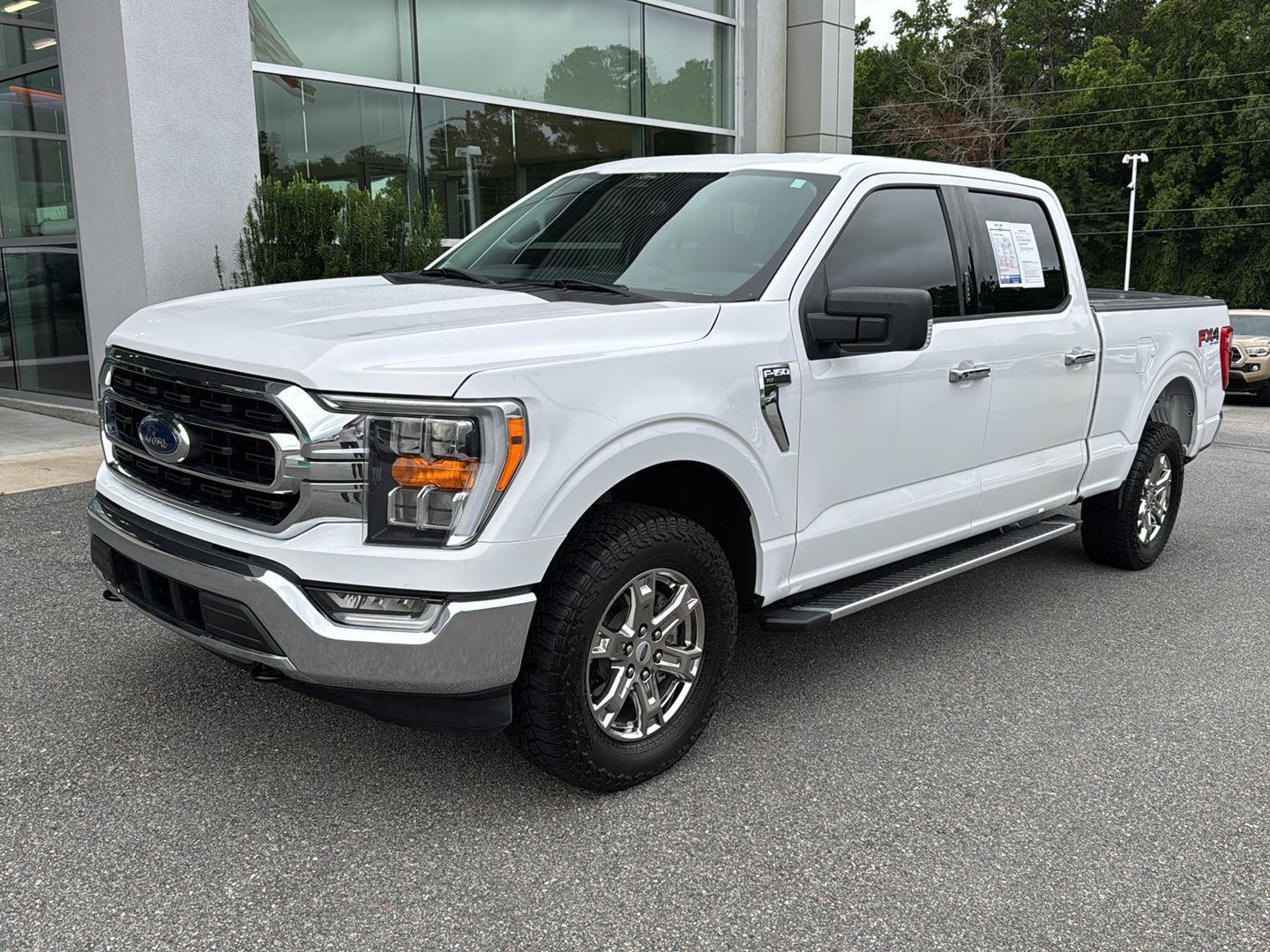 2022 Ford F-150 XLT photo 2