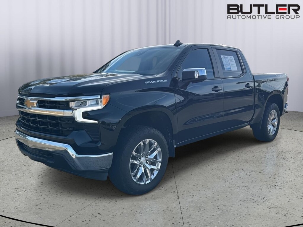 Used 2022 Chevrolet Silverado 1500 LT w/1LT Truck Crew Cab