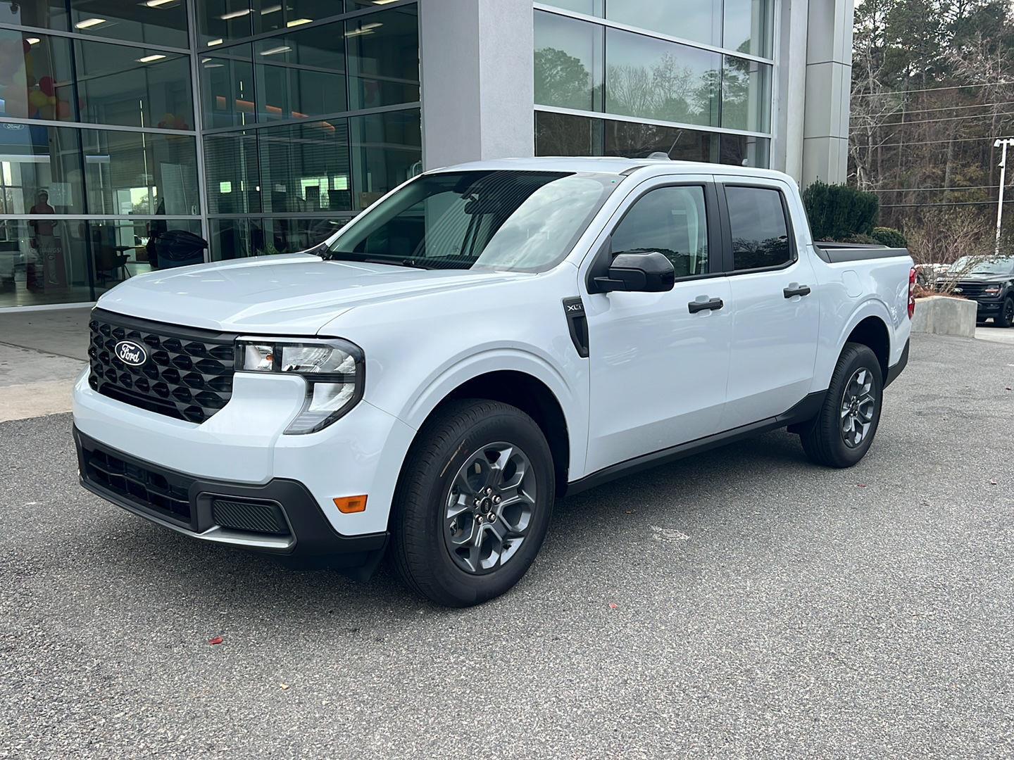 2025 Ford Maverick XLT's photo