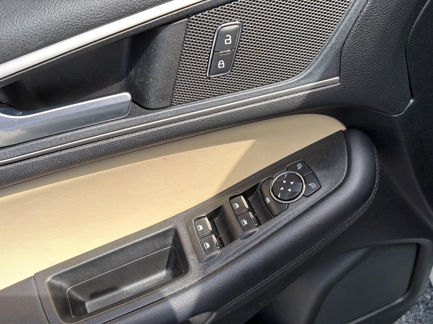 2022 Ford Edge SEL - Photo 33