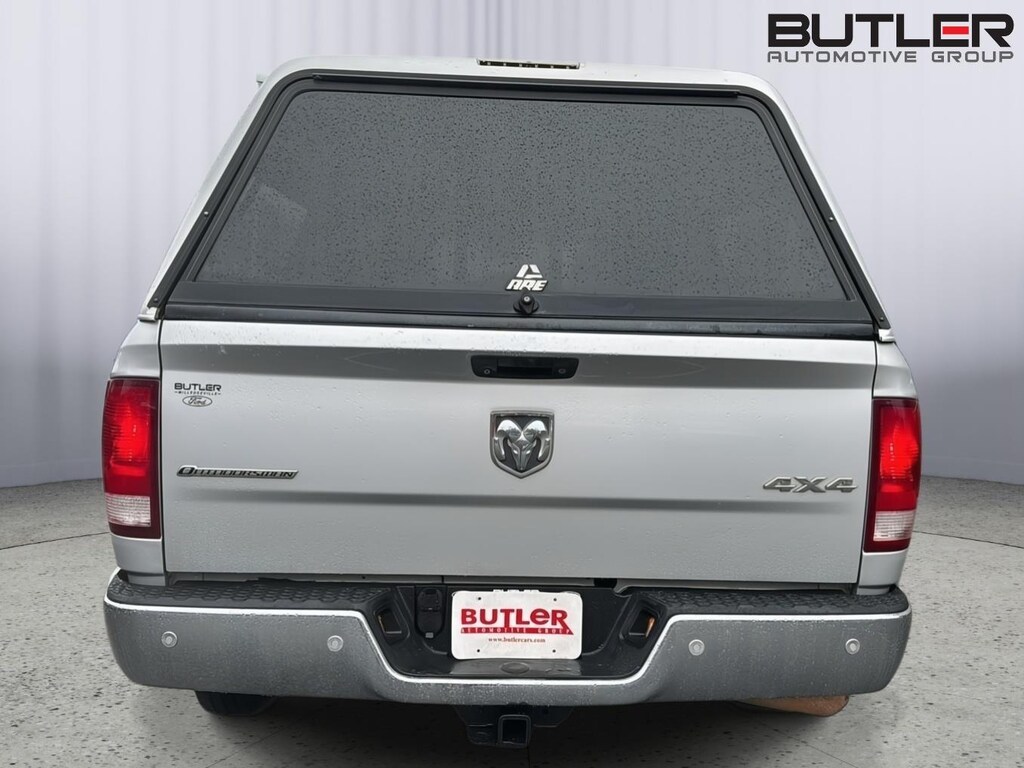 Used 2015 Ram 1500 SLT Truck Crew Cab