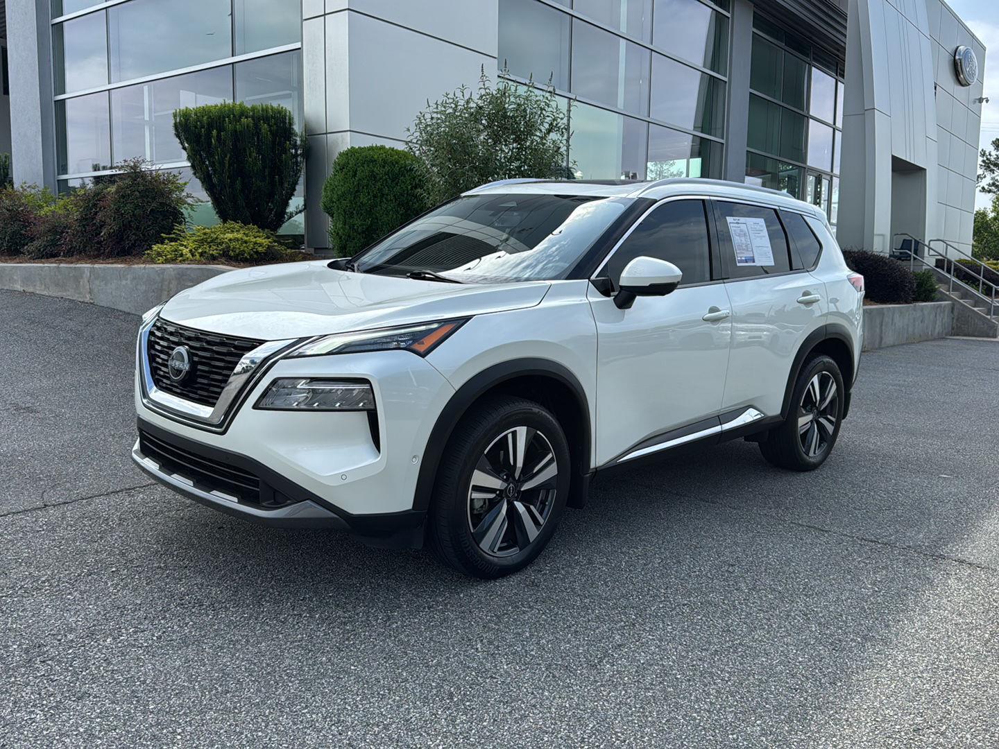 Used 2023 Nissan Rogue SL with VIN 5N1BT3CA7PC779066 for sale in Milledgeville, GA