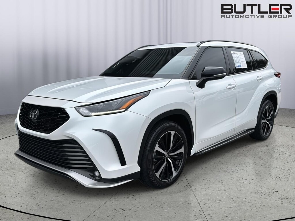 Used 2022 Toyota Highlander XSE SUV