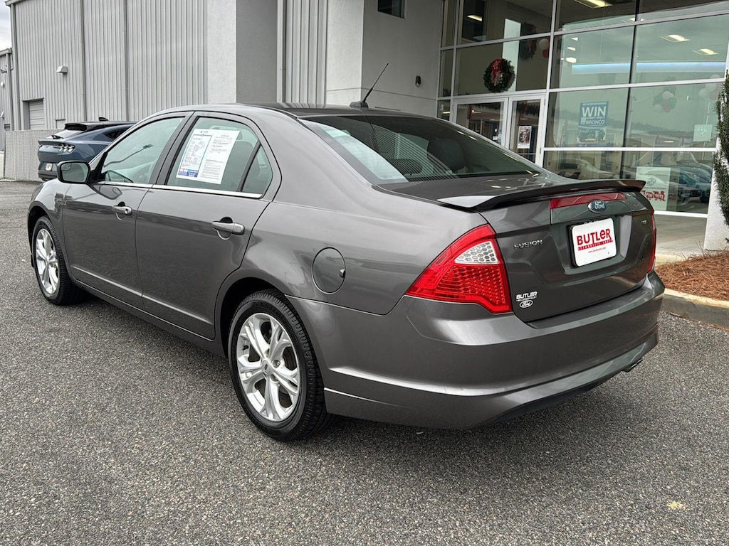Used 2012 Ford Fusion SE Sedan