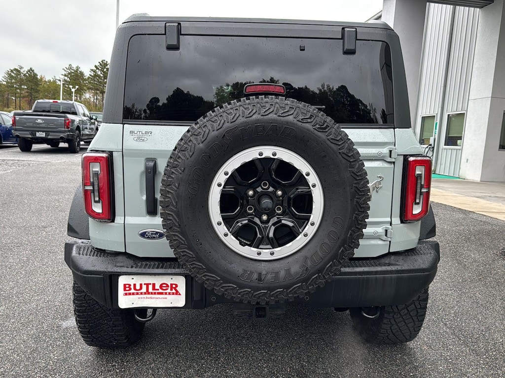 2023 Ford Bronco Badlands photo 4