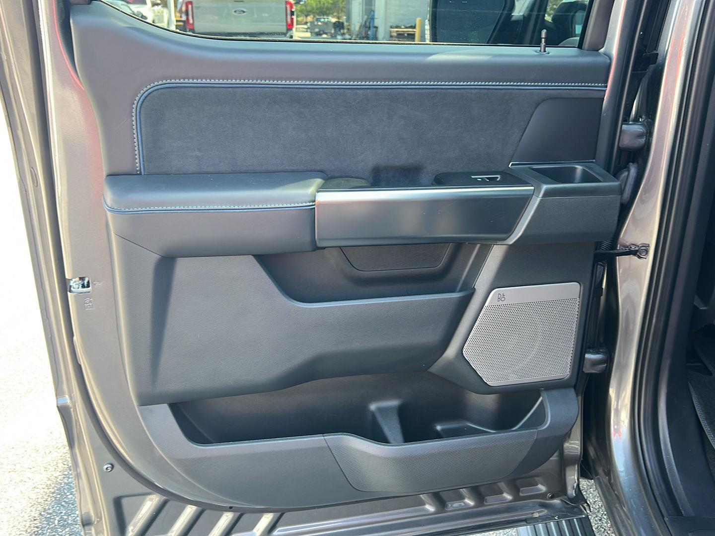 2024 Ford F-150 Platinum - Photo 18