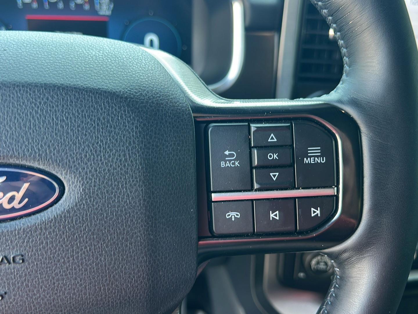 2024 Ford F-150 Platinum - Photo 23