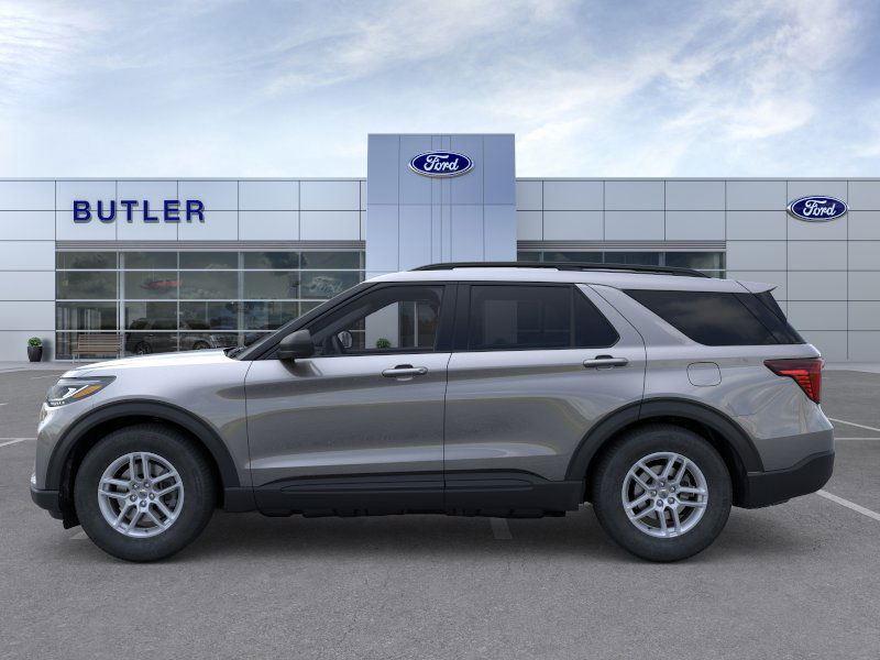 2026 Ford Explorer photo 3