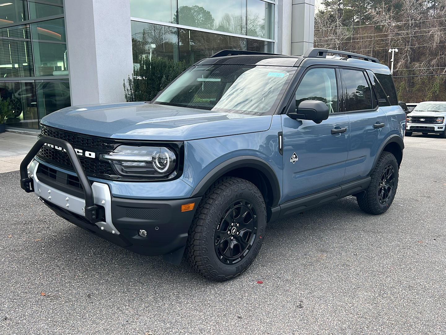 2025 Ford Bronco Sport Outer Banks's photo