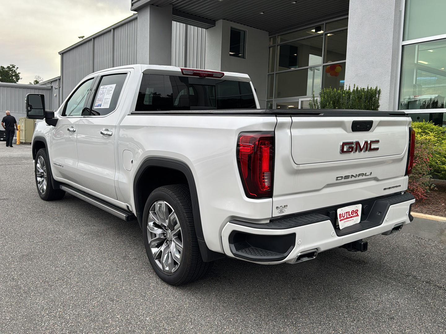2024 Gmc Sierra 1500 Denali photo 3