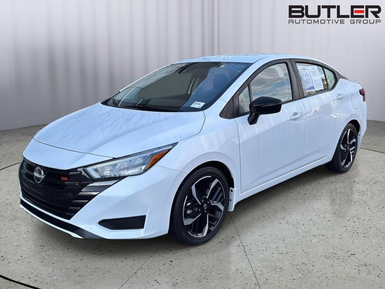 2023 Nissan Versa Sedan SR