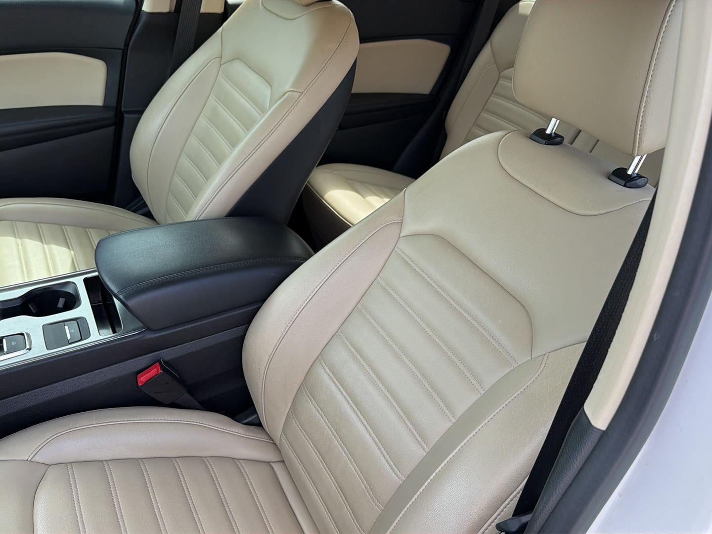 2022 Ford Edge SEL - Photo 30