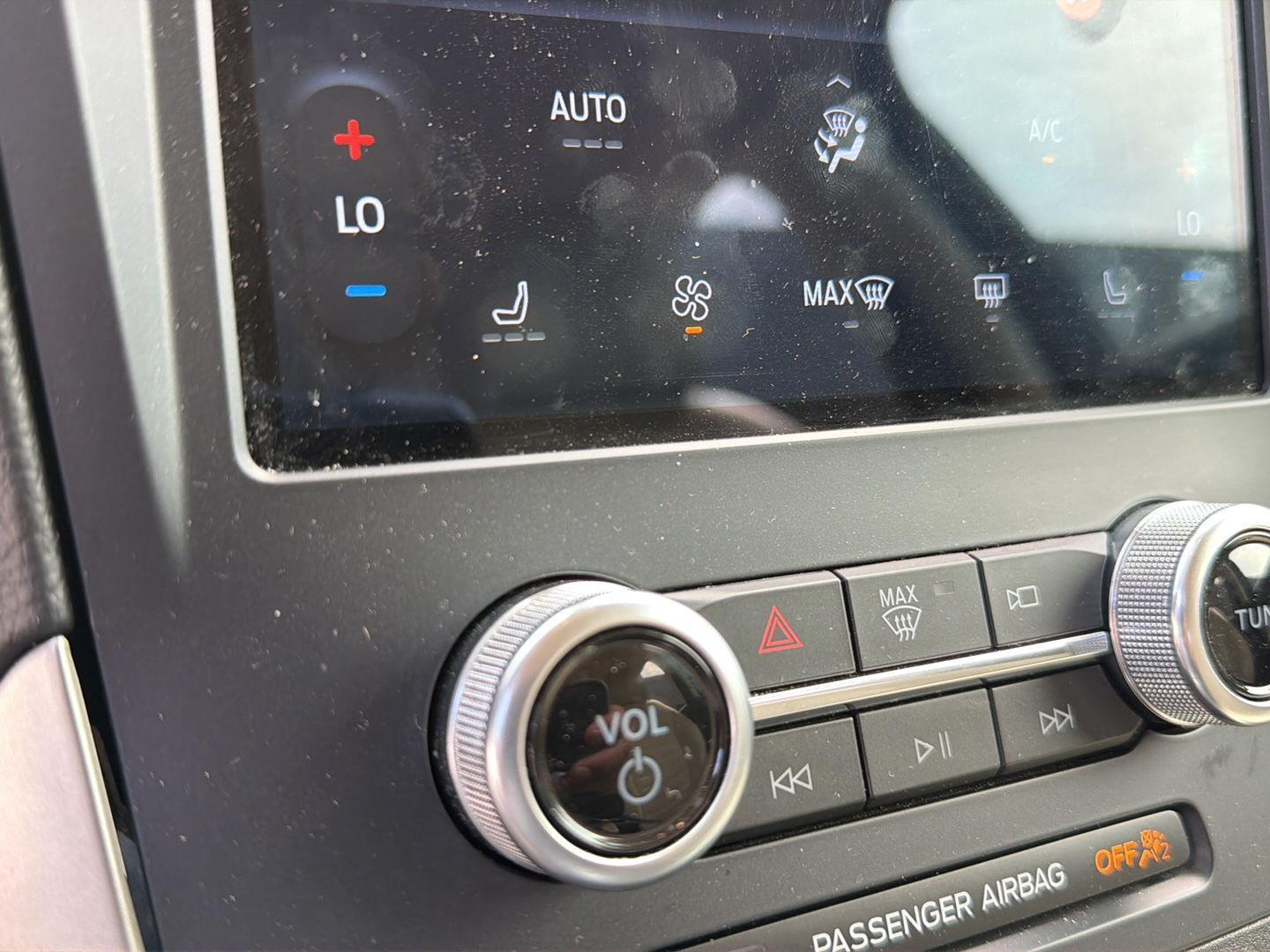 2022 Ford Edge SEL - Photo 25