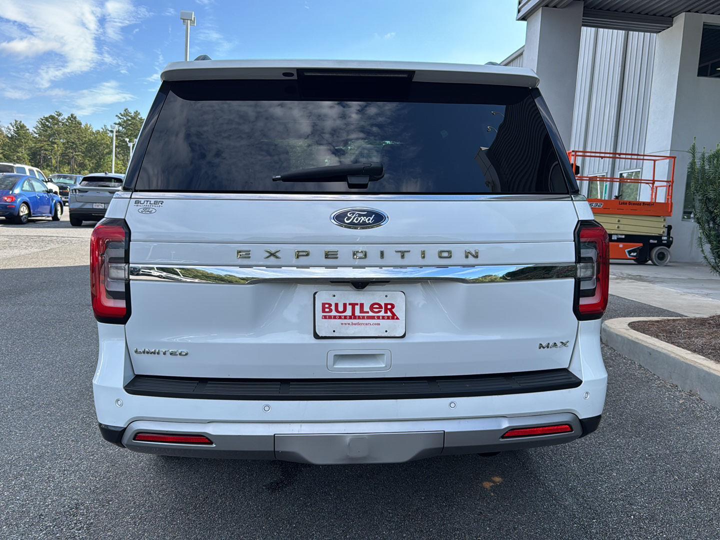 2023 Ford Expedition MAX Limited photo 4
