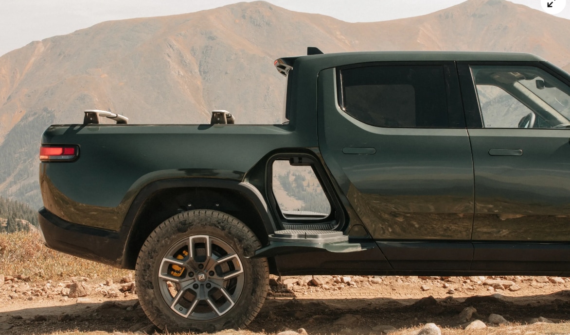 rivian wait time for r1s quad .png