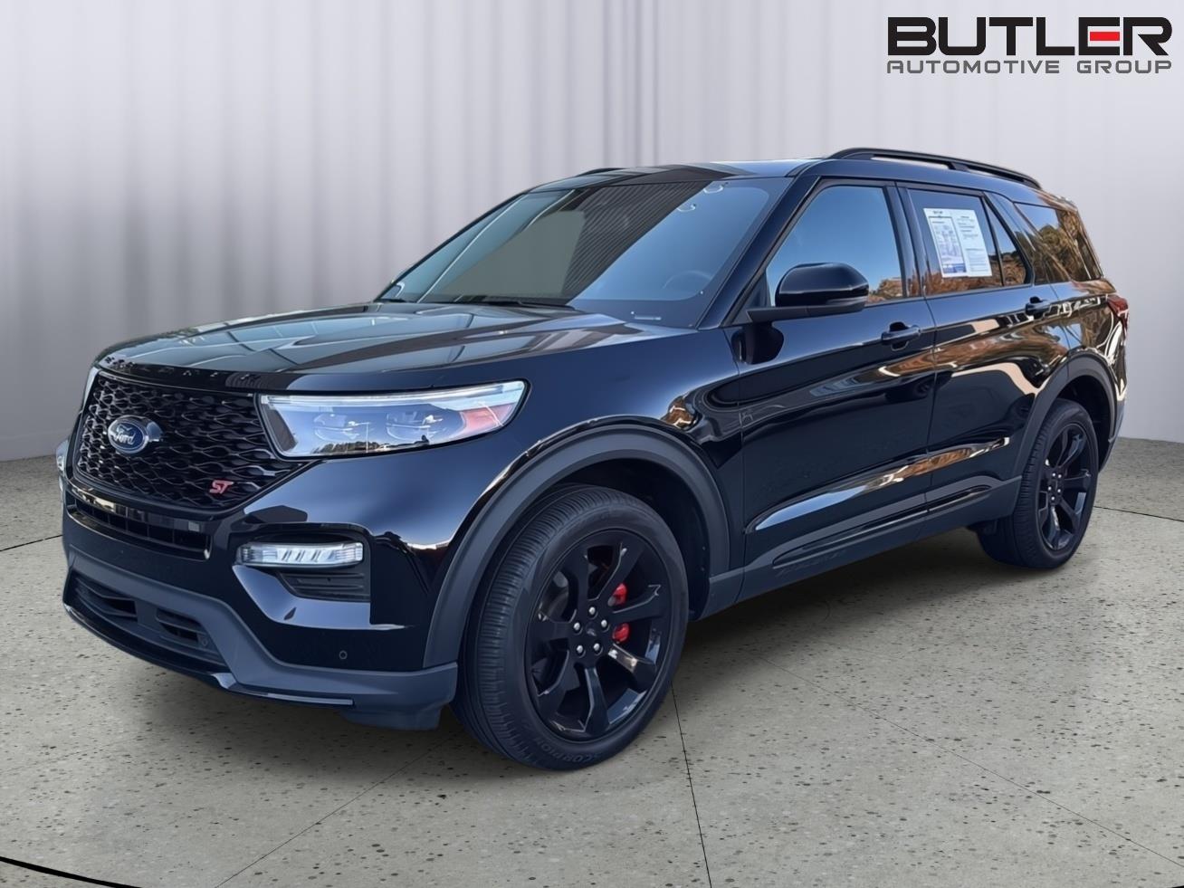 2024 Ford Explorer ST's photo