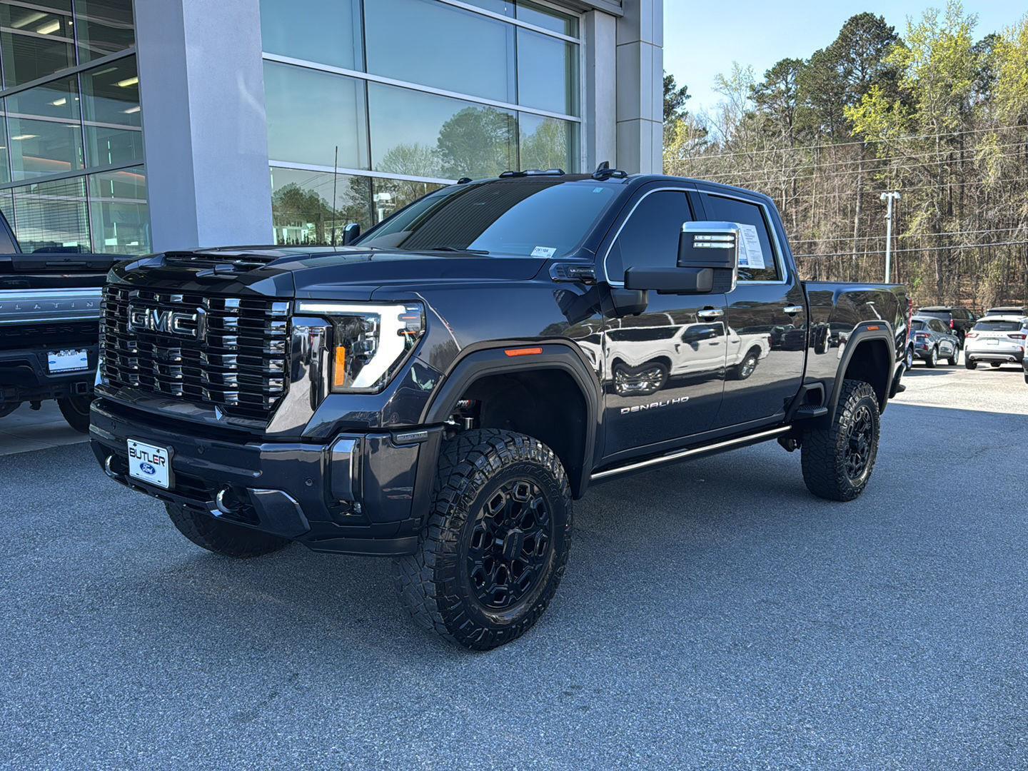 2024 GMC Sierra 3500HD - Image 1