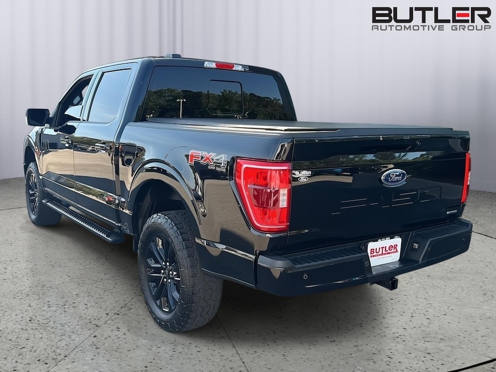 Used 2022 Ford F-150 XLT Truck SuperCrew Cab