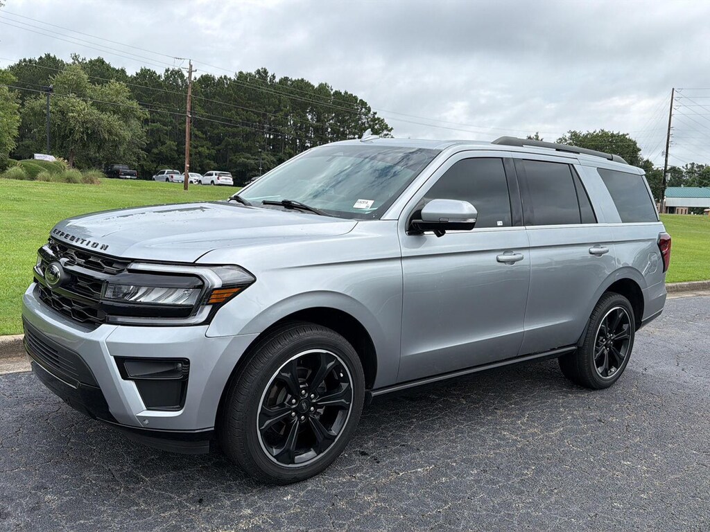 Used 2024 Ford Expedition Limited SUV