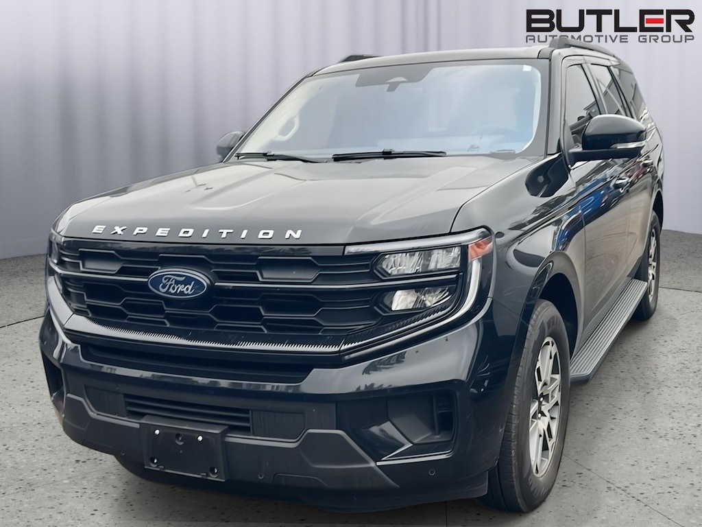 Used 2025 Ford Expedition Active SUV