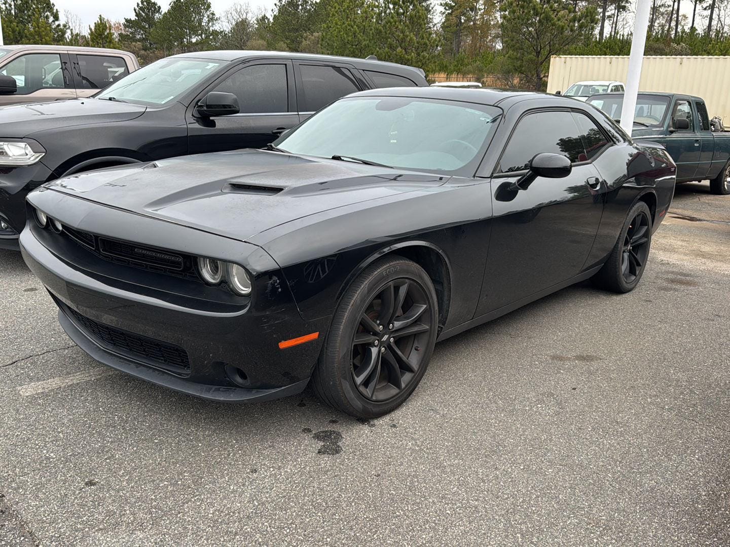 2018 Dodge Challenger SXT's photo