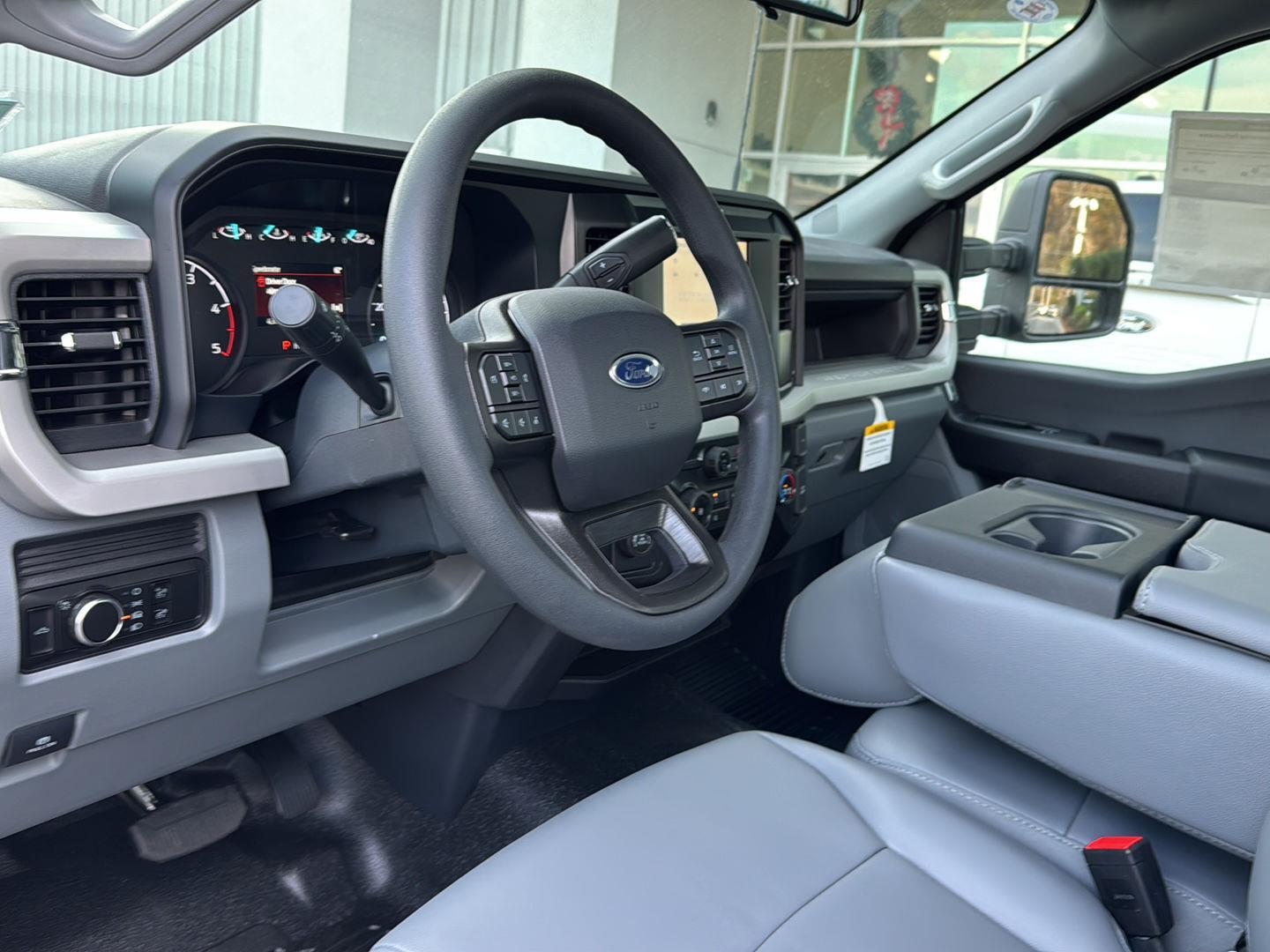 2026 Ford F-350 Super Duty XL - Photo 19