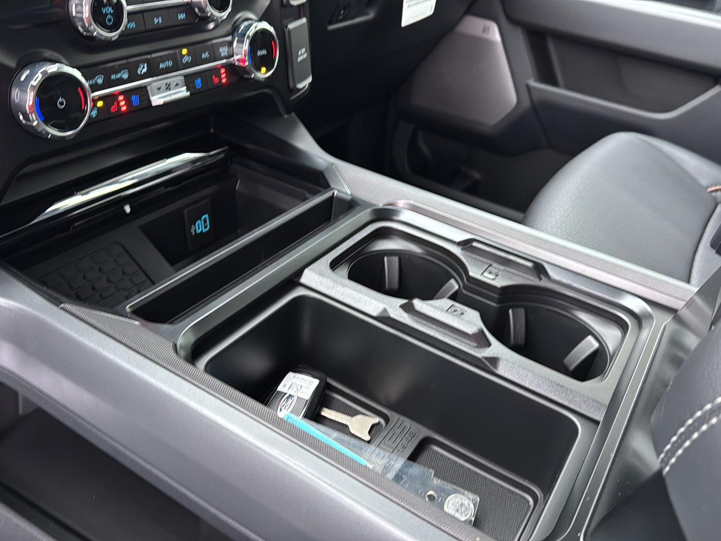 2026 Ford F-250 Super Duty Lariat - Photo 38